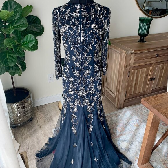 Adrianna Papell Navy Formal Gown Size 4 - Picture 5 of 7